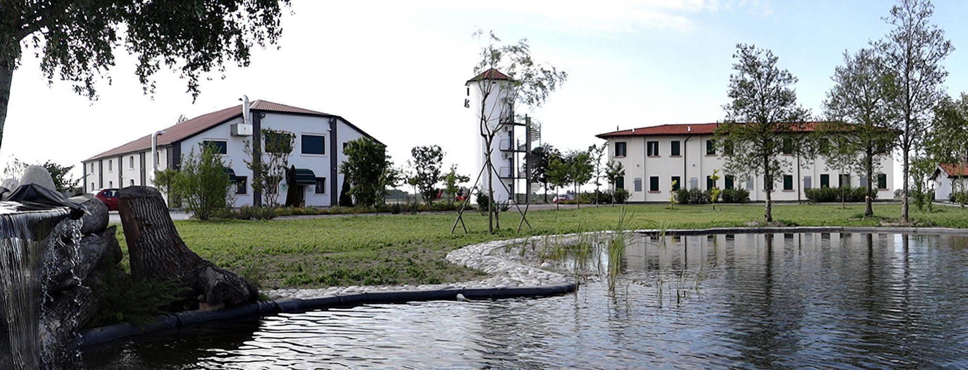 Hotel Oasi Bianca Pomposa Exterior foto